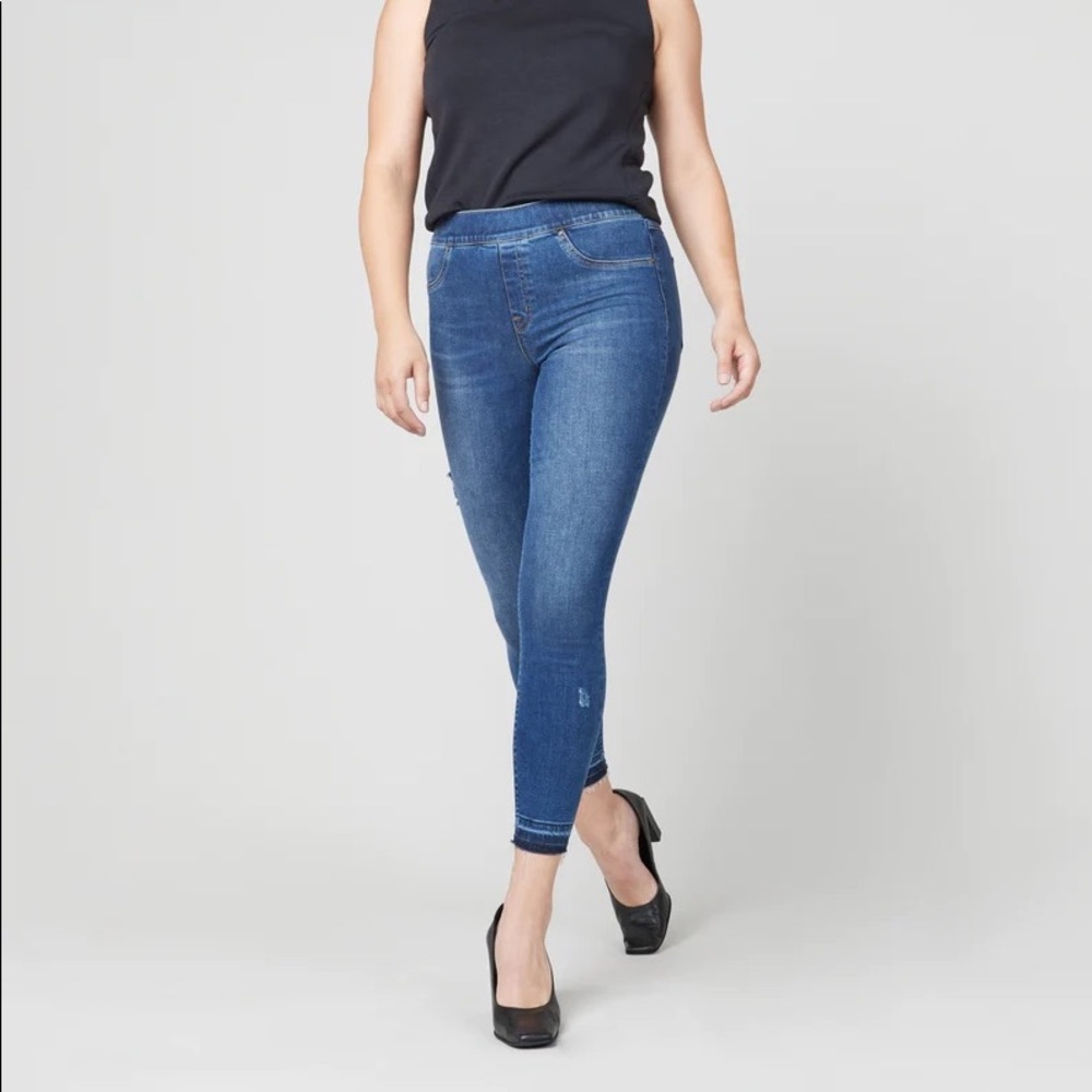 Spanx Distressed Raw Hem Cropped High Rise Jegging Skinny Jeans